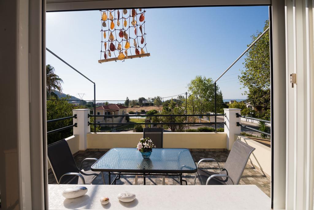 Апартаменты Maria'S House Кателиос Экстерьер фото